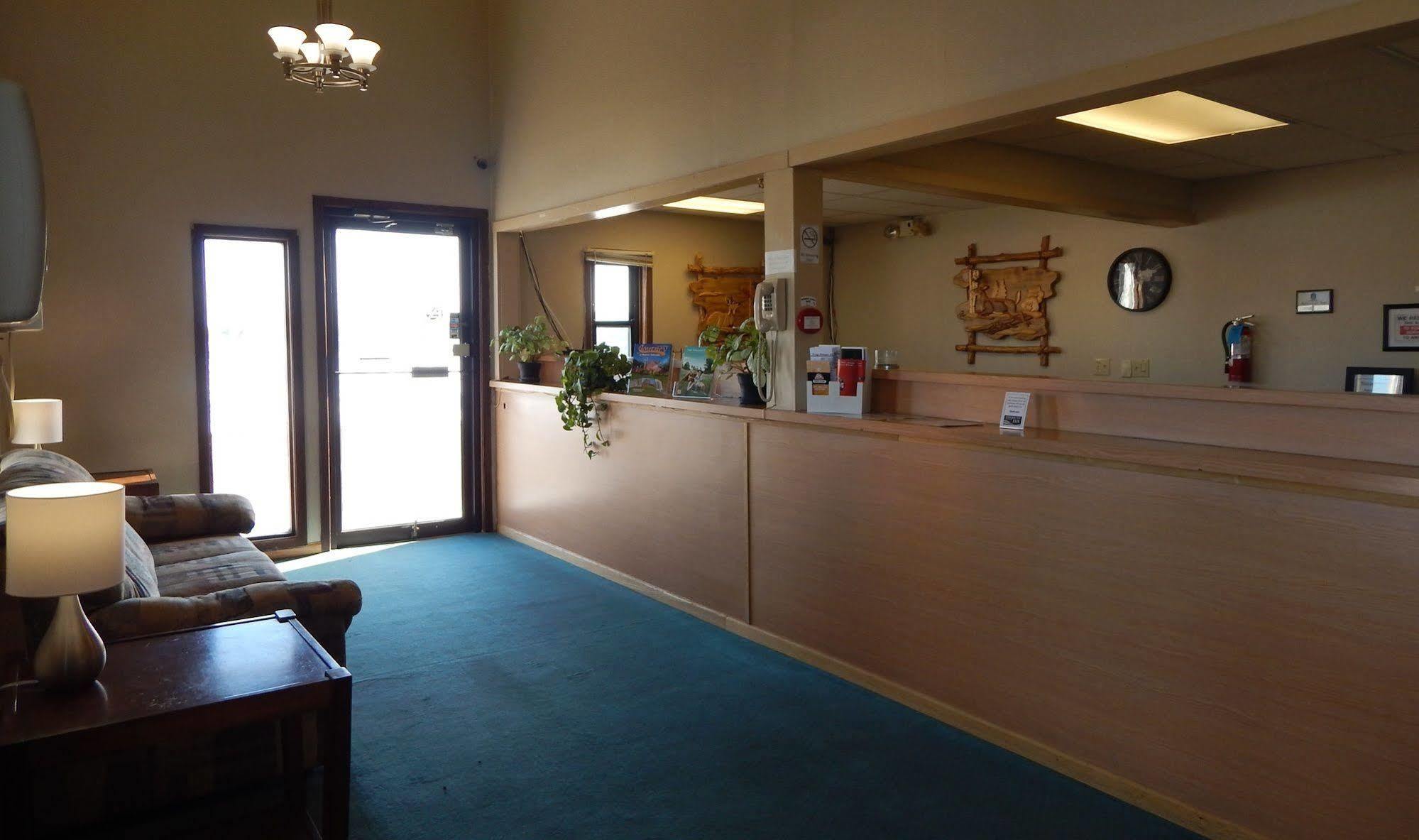 Econo Lodge Альянс Екстер'єр фото